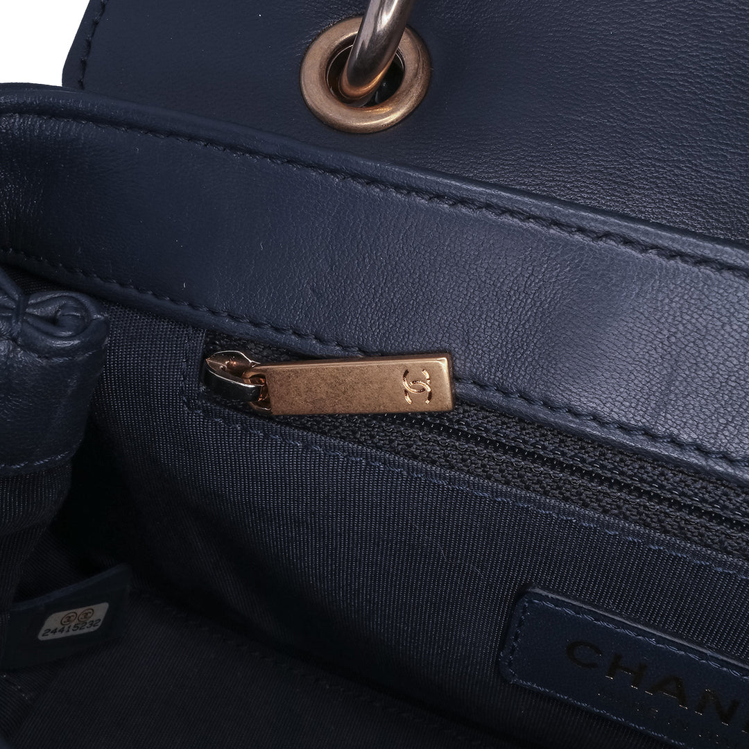 Chanel Chevron Sheepskin Surpiqué Chain anse supérieure à rabat