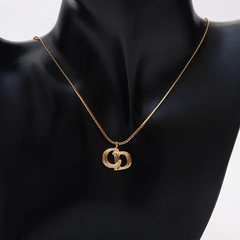 Dior plaqué CD Logo Pendant Collier Doré