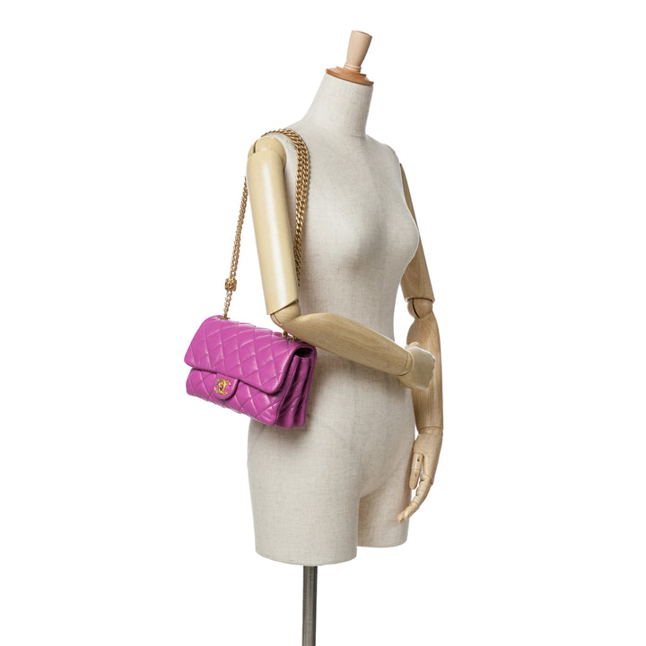 Small Quilted Lambskin Pillow Crush Flap Purple - Gaby Paris