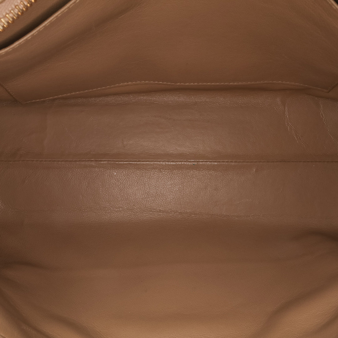 Chanel Quilted Cuir d’agneau Sun Charm Chain Crossbody Marron – GABY PARIS Authentique