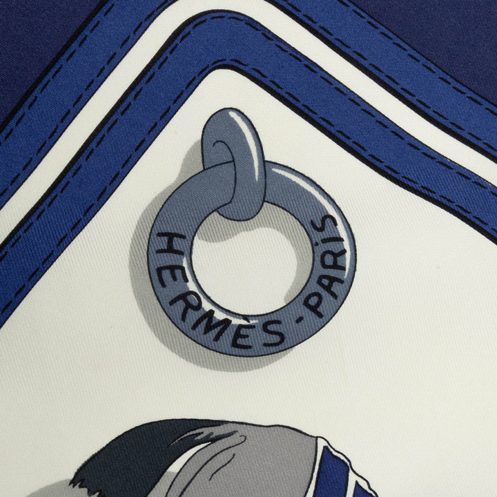 Hermès Ecuries Foulard 90 Blanc – vue 3 – GABY PARIS