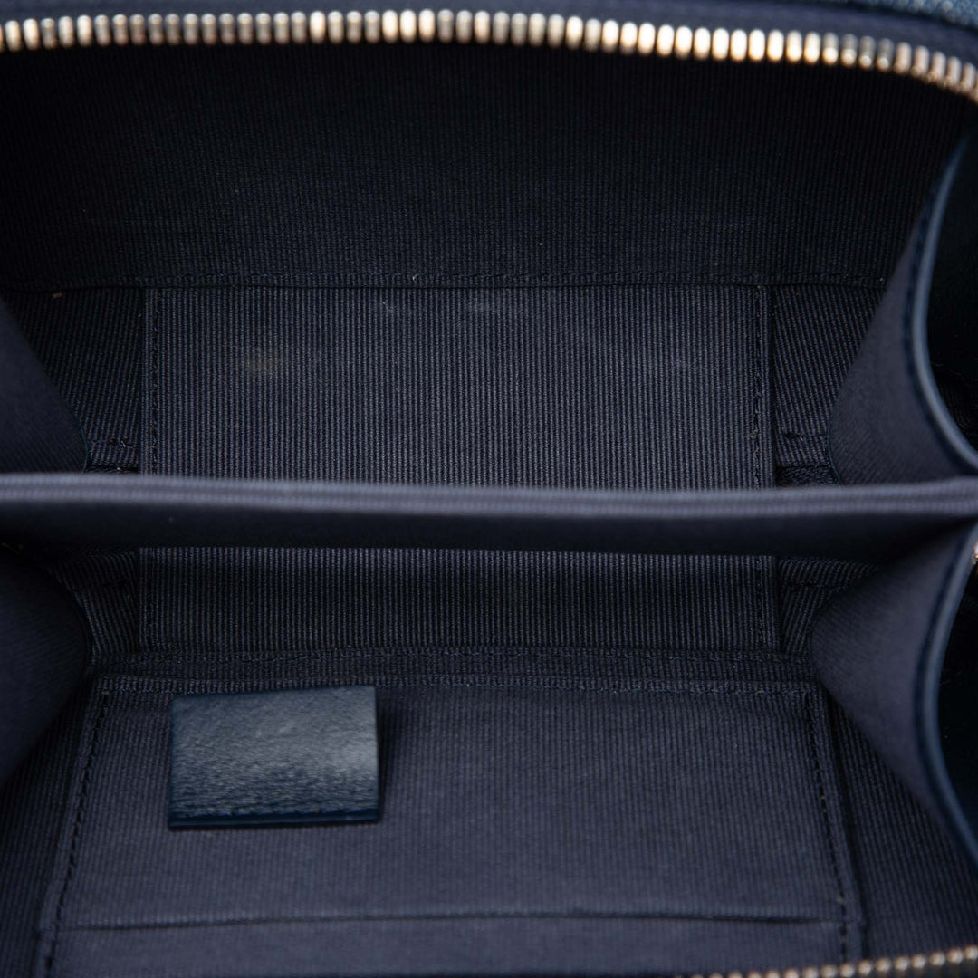 Chanel CC Printed Jean Camera Étui