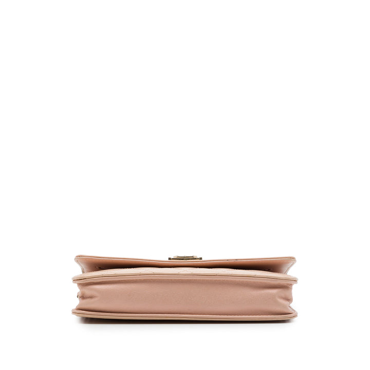 Chanel Matelassé Boy Wallet on Chain Marron – vue 3 – GABY PARIS