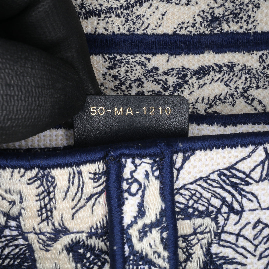 Canvas Embroidered Toile de Jouy Saddle Bag Blue - Gaby Paris