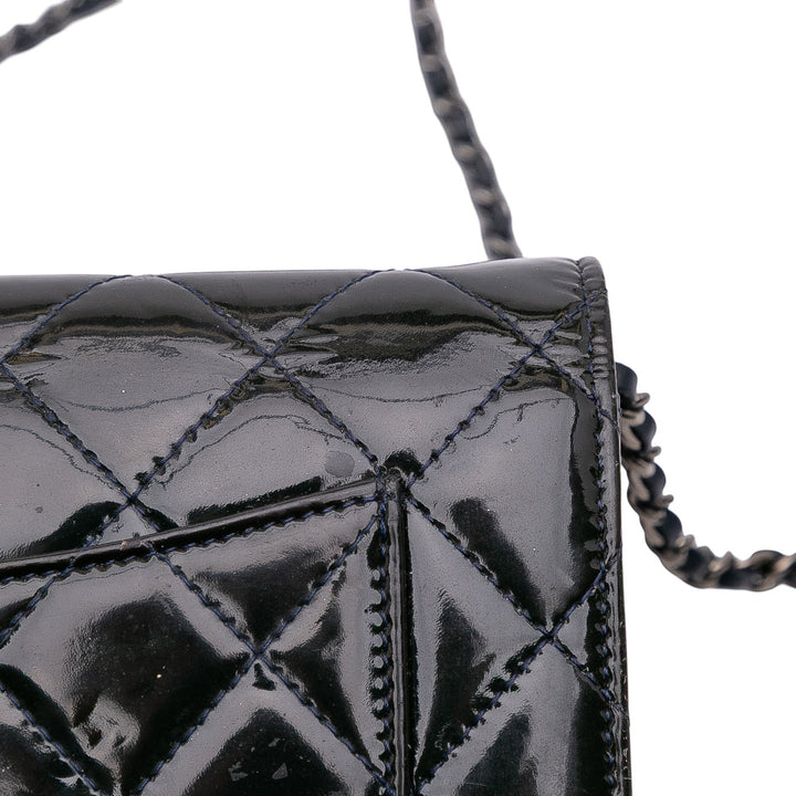 Chanel CC Quilted Cuir verni Wallet On Chain Noir