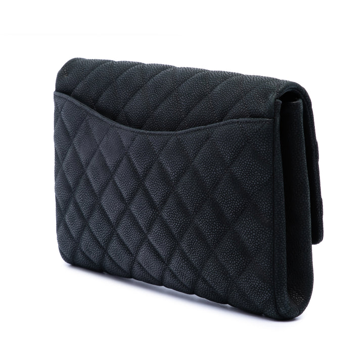 Chanel CC Matelassé Caviar à rabat Pochette avec chaîne