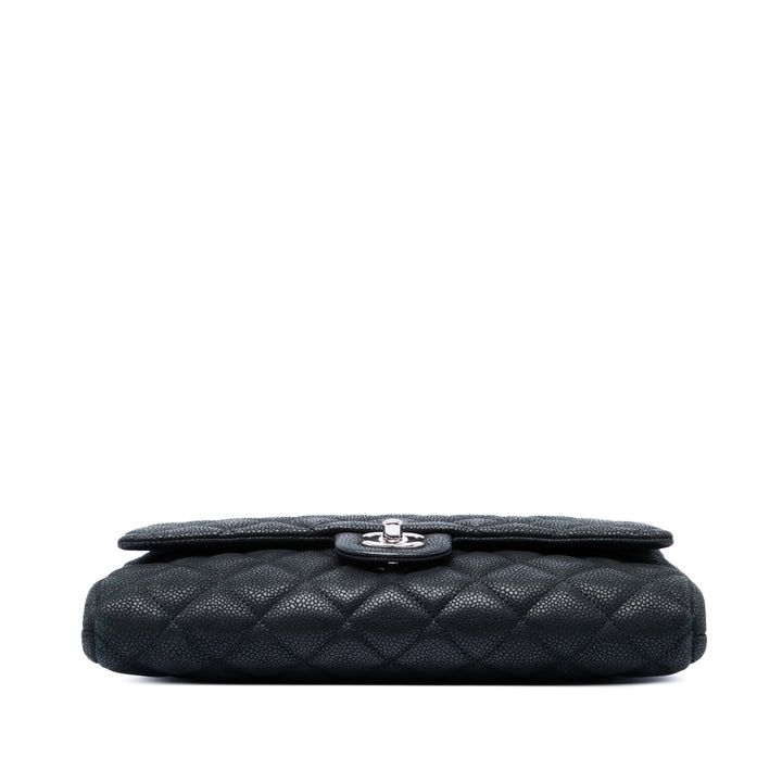 Chanel CC Matelassé Caviar à rabat Pochette avec chaîne
