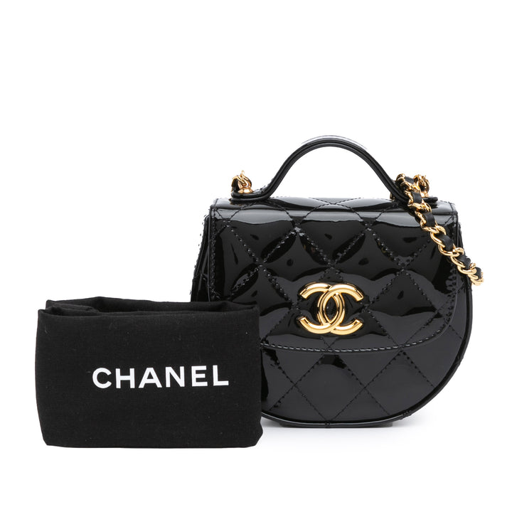 Chanel Mini CC Quilted Cuir verni Cuir Top Handle Pochette with Chain Noir
