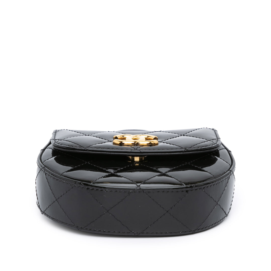 Chanel Mini CC Quilted Cuir verni Cuir Top Handle Pochette with Chain Noir