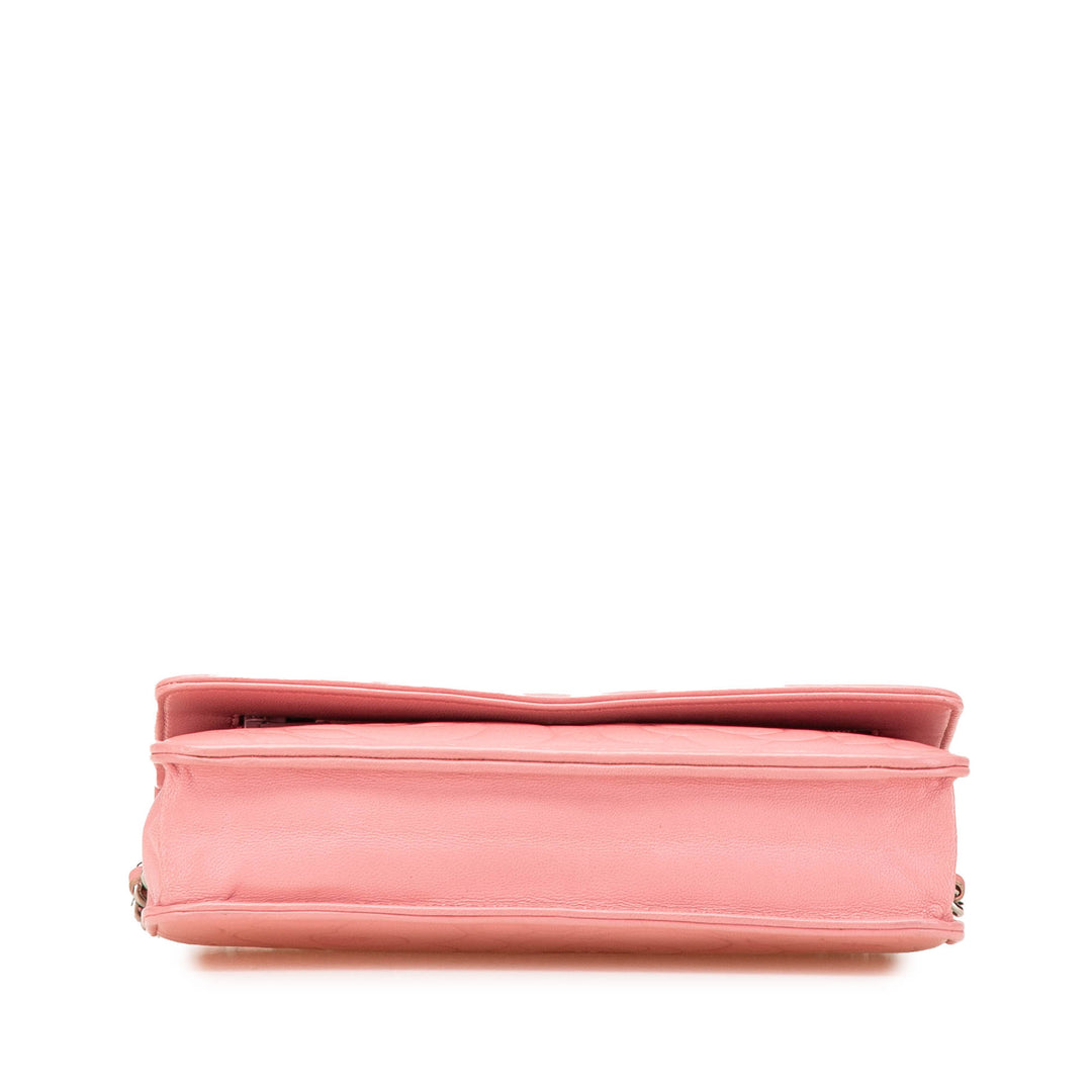 Embossed Lambskin Camellia Wallet On Chain Pink - Gaby Paris