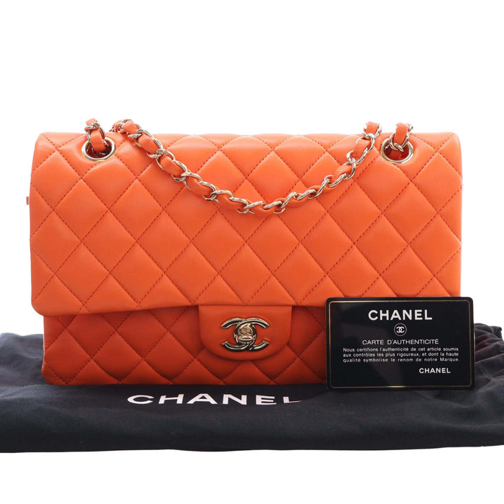 Chanel Medium Classic Cuir d’agneau Double rabat