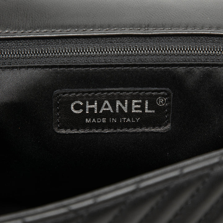 Chanel CC Crossing à rabat Grand Cuir d'agneau Noir – vue 5 – GABY PARIS