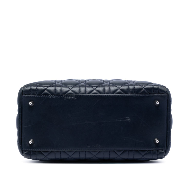 Dior Medium Cuir d’agneau Cannage Lady Dior