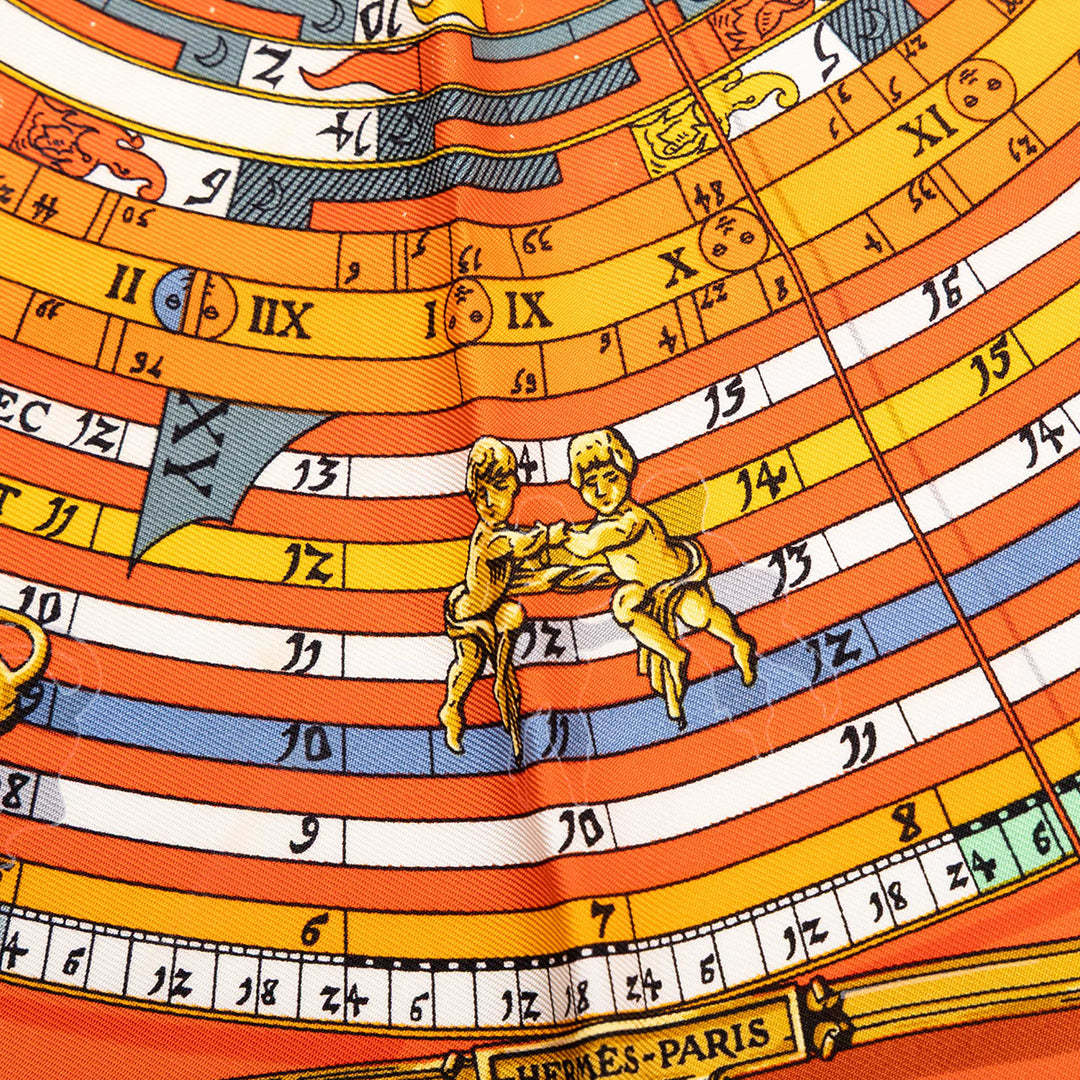 Hermès Carré Dies et Hore 45 Orange – vue 3 – GABY PARIS