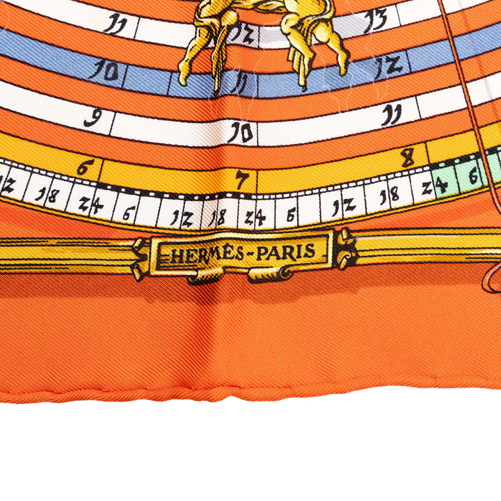 Hermès Carré Dies et Hore 45 Orange – vue 5 – GABY PARIS
