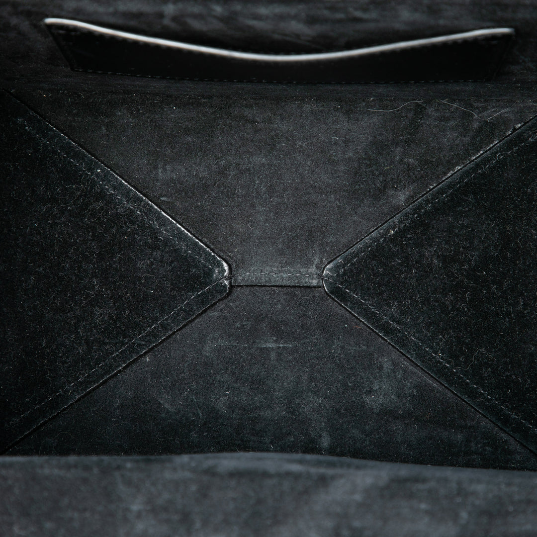 Saint Laurent Take Away Sac boîte Monogram Noir – vue 4 – GABY PARIS