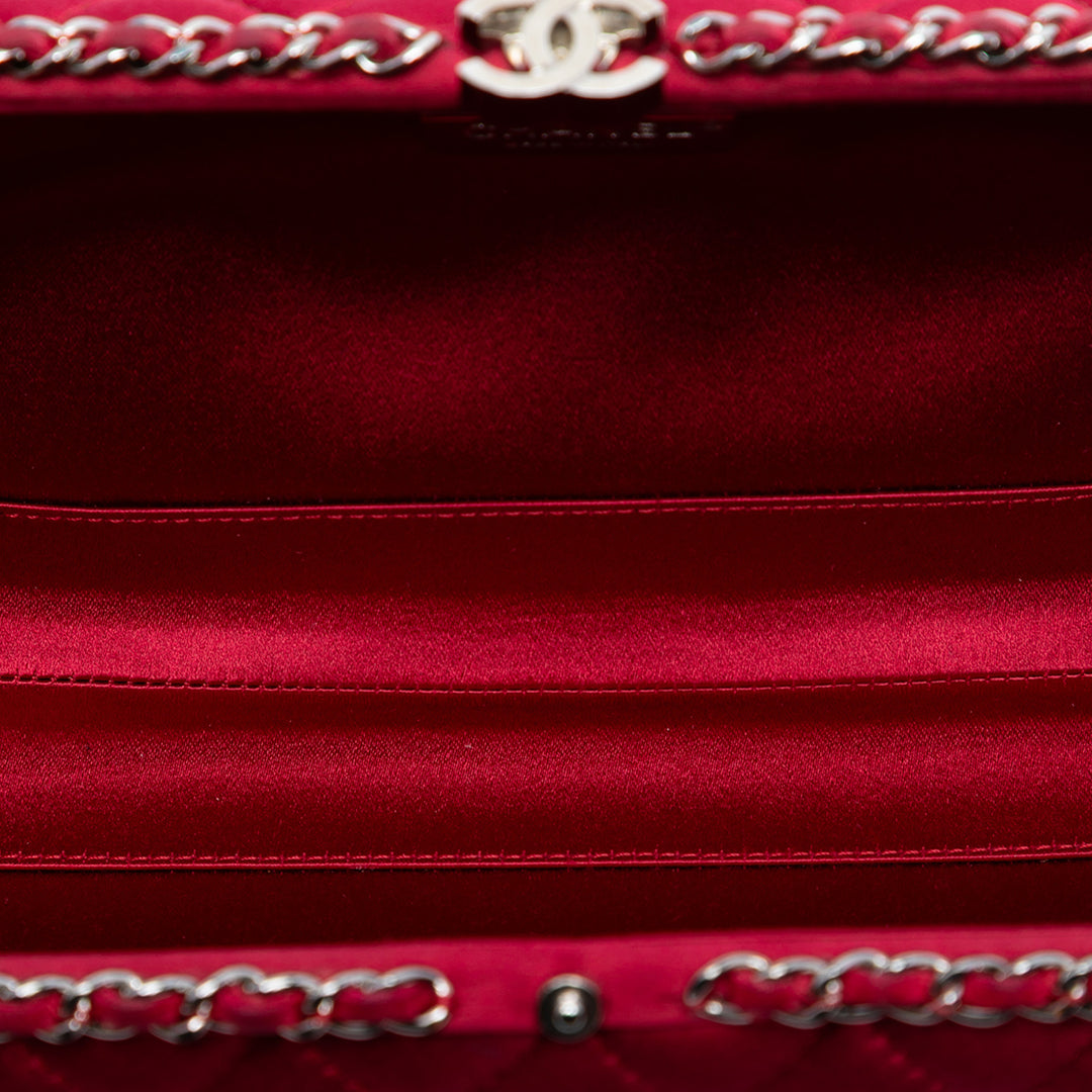 Chanel Matelassé Satin Sac rond à chaîne Pochette avec chaîne