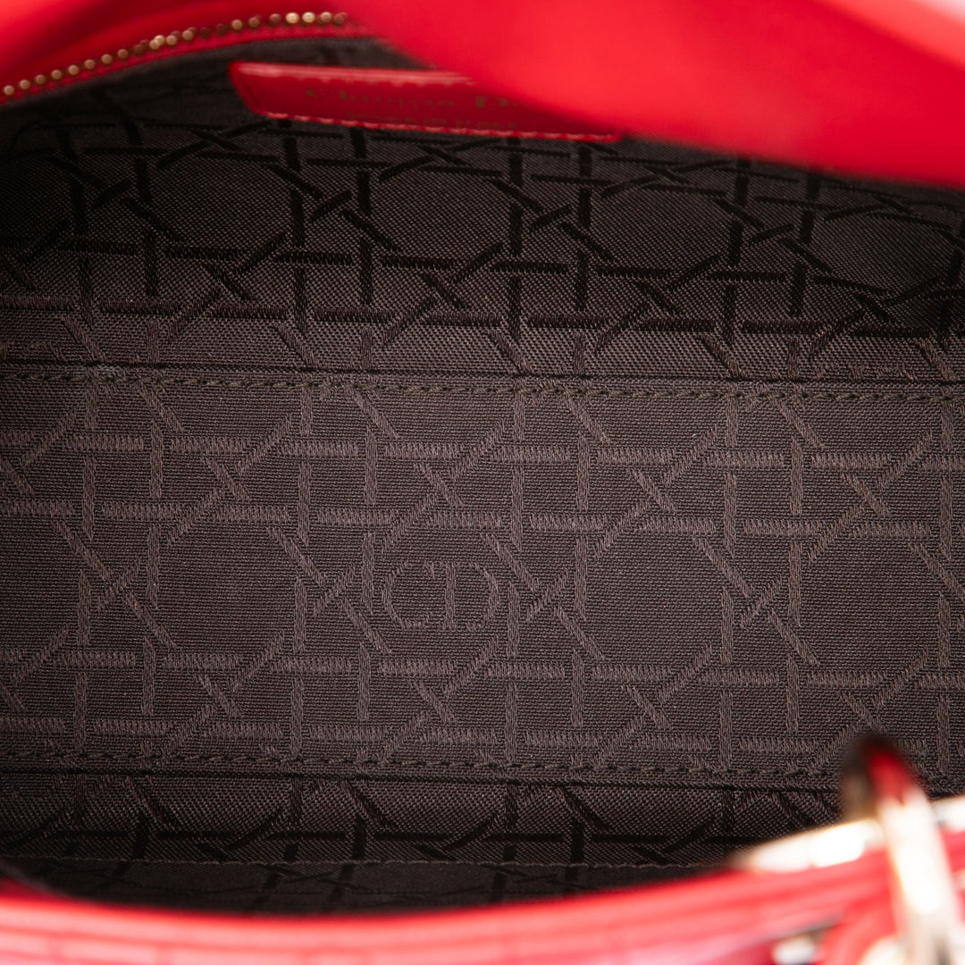 Dior Lady Dior Cannage My ABCDior Petit Cuir d'agneau Rouge – vue 4 – GABY PARIS