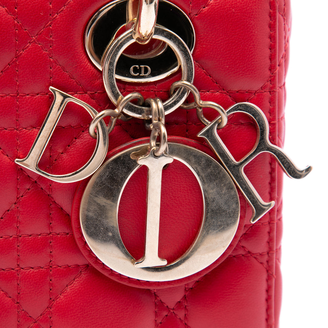 Dior Lady Dior Cannage My ABCDior Petit Cuir d'agneau Rouge – vue 5 – GABY PARIS