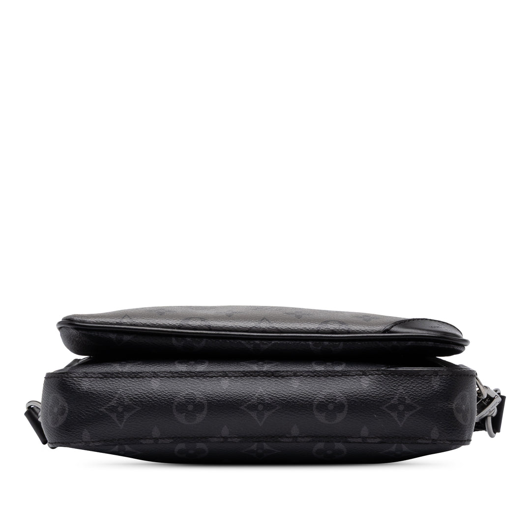 Louis Vuitton Sac bandoulière Reverse Trio Messenger Monogram Eclipse Noir – vue 3 – GABY PARIS