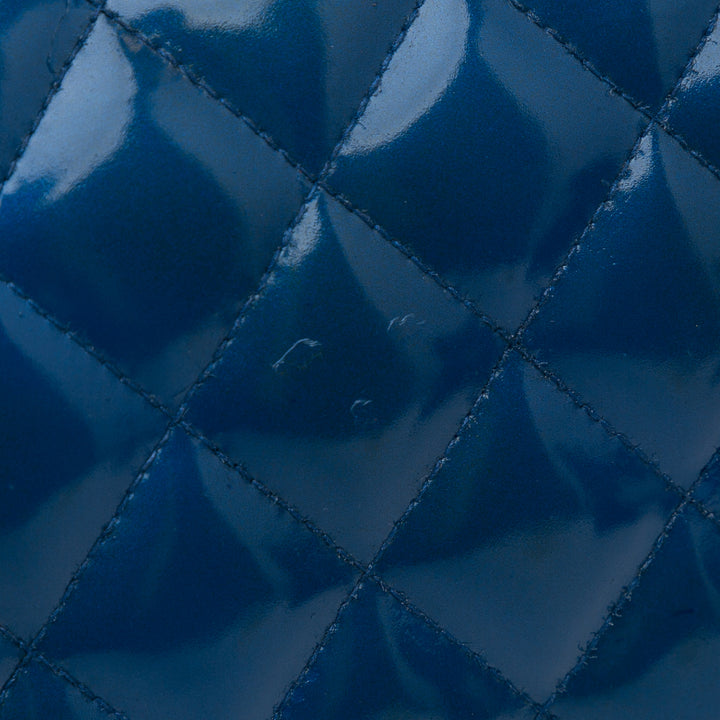 Chanel Jumbo Classic Cuir verni Double rabat Bleu – GABY PARIS Authentique