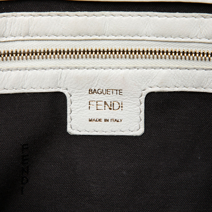 Fendi Zucca embossé Cuir Baguette Sac