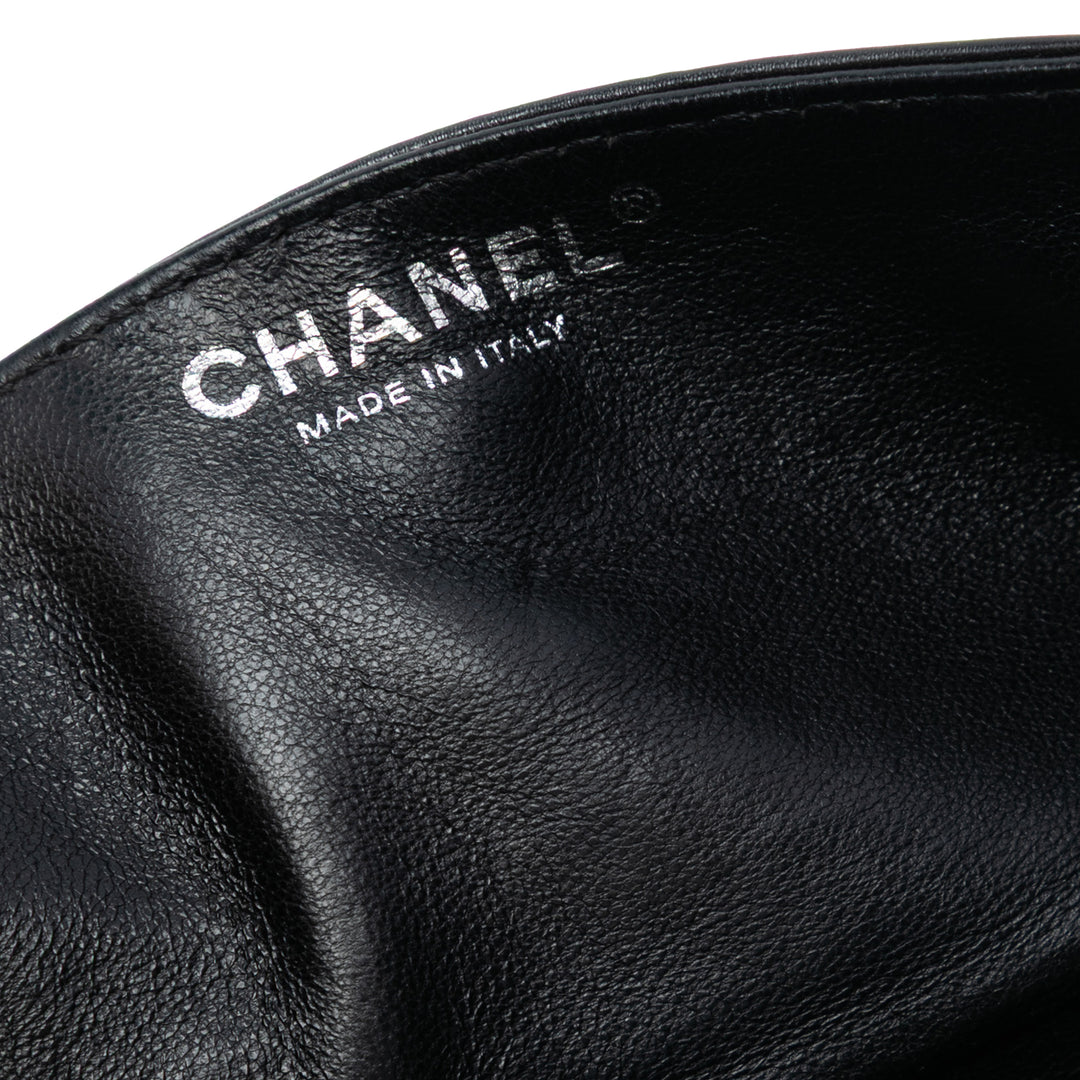 Chanel Matelassé Glazed Cuir de veau Reissue 2.55 Pochette avec chaîne