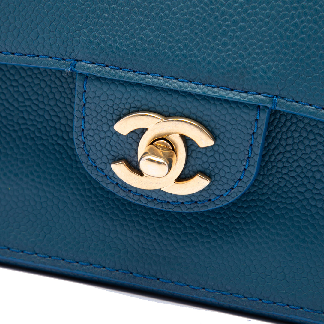 Chanel Classic Pure Double rabat Moyen Cuir caviar Bleu