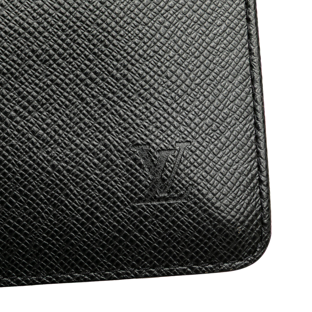 Louis Vuitton Taiga Selenga Noir