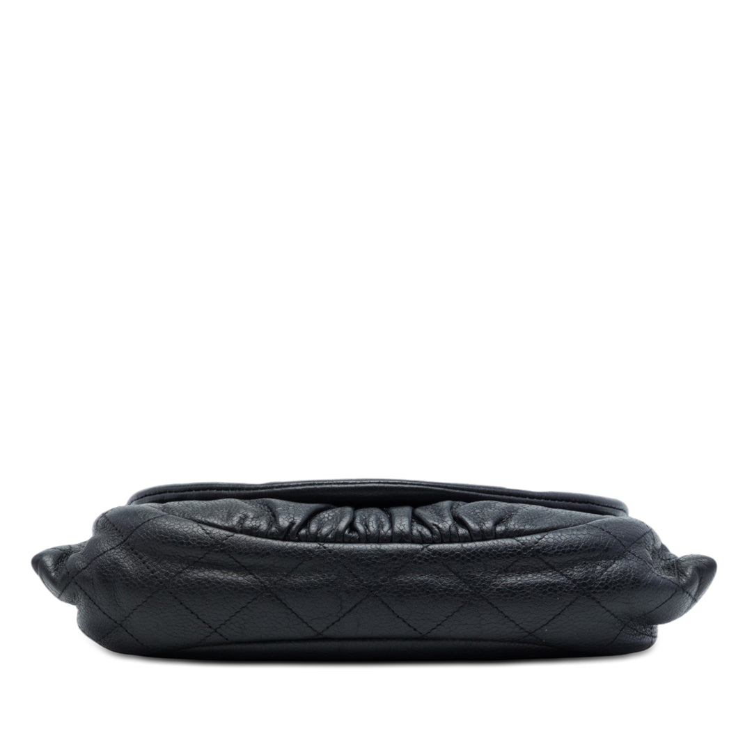 Chanel CC Half Moon Wallet on Chain Cuir caviar