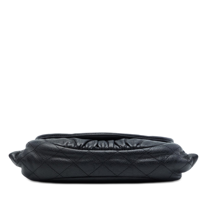 Chanel CC Half Moon Wallet on Chain Cuir caviar
