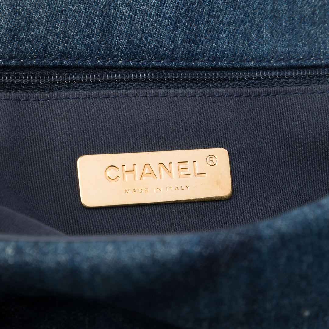 Chanel 19 à rabat Moyen Jean Bleu – vue 5 – GABY PARIS