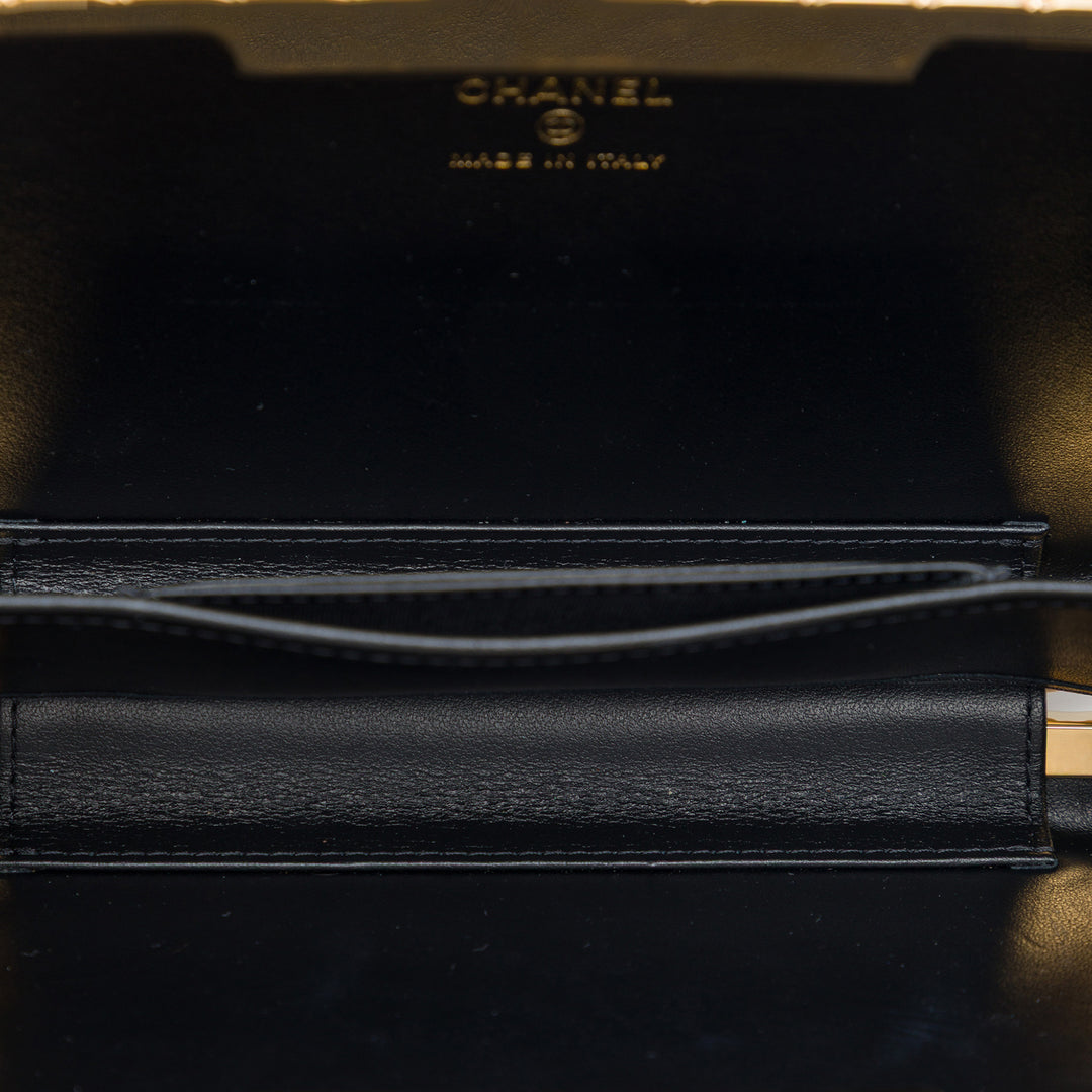 Chanel Large Glazed Cuir de chèvre Boîte avec chaîne