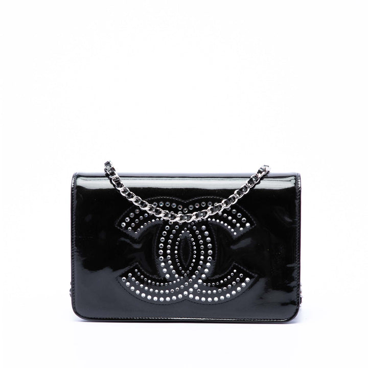 Chanel CC Cuir verni Strass Embellished Wallet on Chain