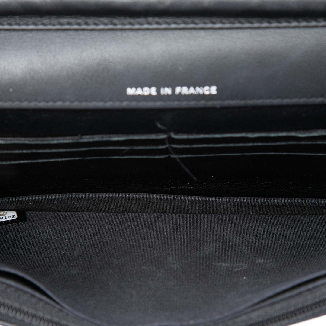Chanel CC Cuir verni Strass Embellished Wallet on Chain