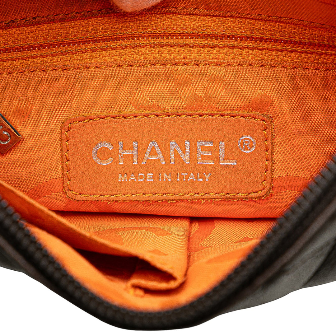 Chanel Quilted Cuir d’agneau Cambon Ligne Flat Sac porté croisé Noir
