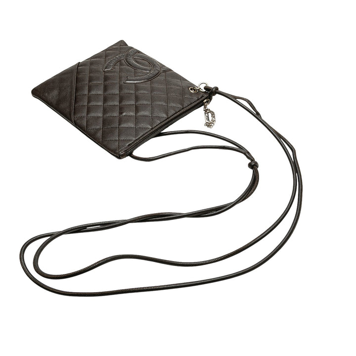 Chanel Quilted Cuir d’agneau Cambon Ligne Flat Sac porté croisé Noir
