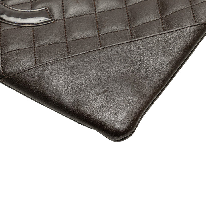Chanel Quilted Cuir d’agneau Cambon Ligne Flat Sac porté croisé Noir