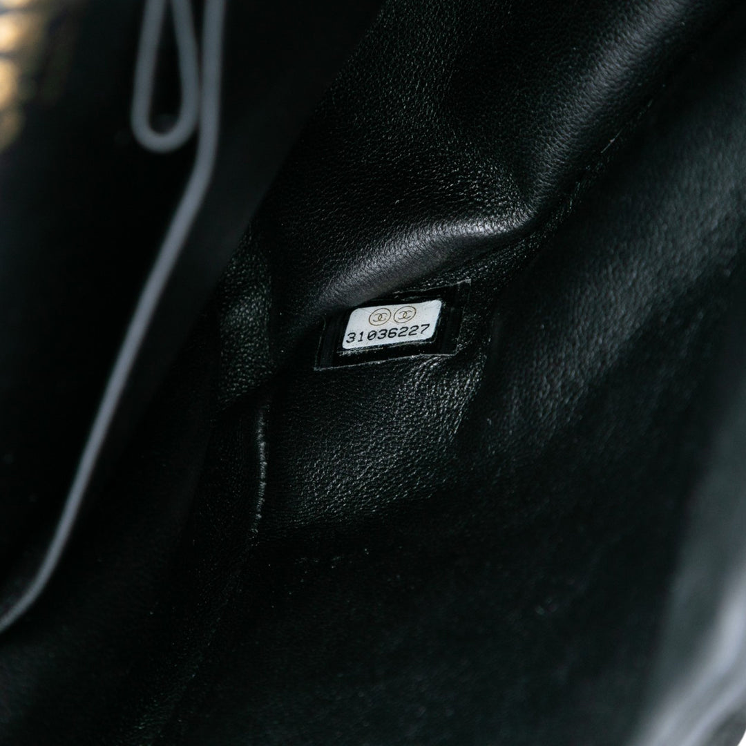Chanel Medium Classic Tweed Simple rabat Noir