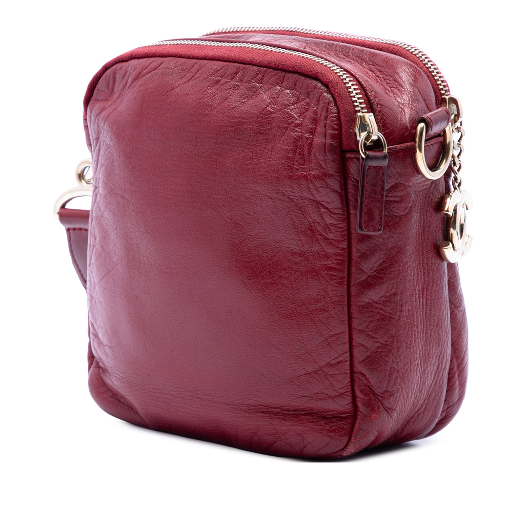 Chanel CC Jersey et Scale Sac caméra Cuir d'agneau Rouge – vue 2 – GABY PARIS