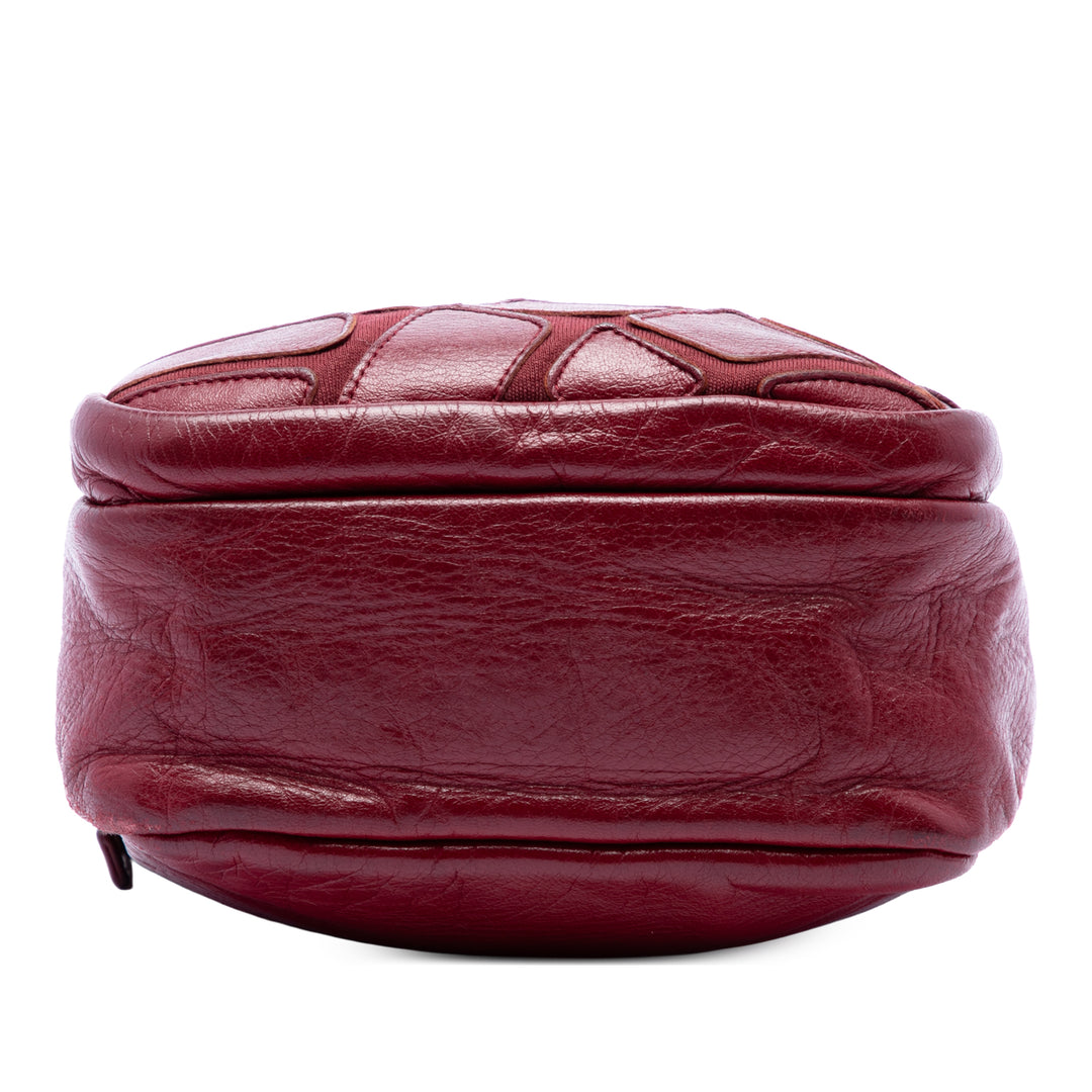 Chanel CC Jersey et Scale Sac caméra Cuir d'agneau Rouge – vue 3 – GABY PARIS
