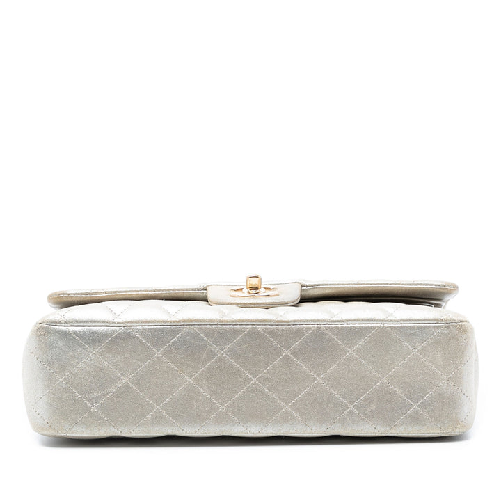 Chanel Medium Classic Iridescent Cuir d’agneau Double rabat