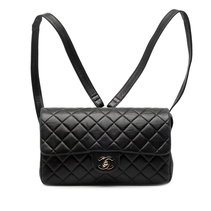 Chanel Matelassé à rabat Sac à dos Moyen Cuir d'agneau