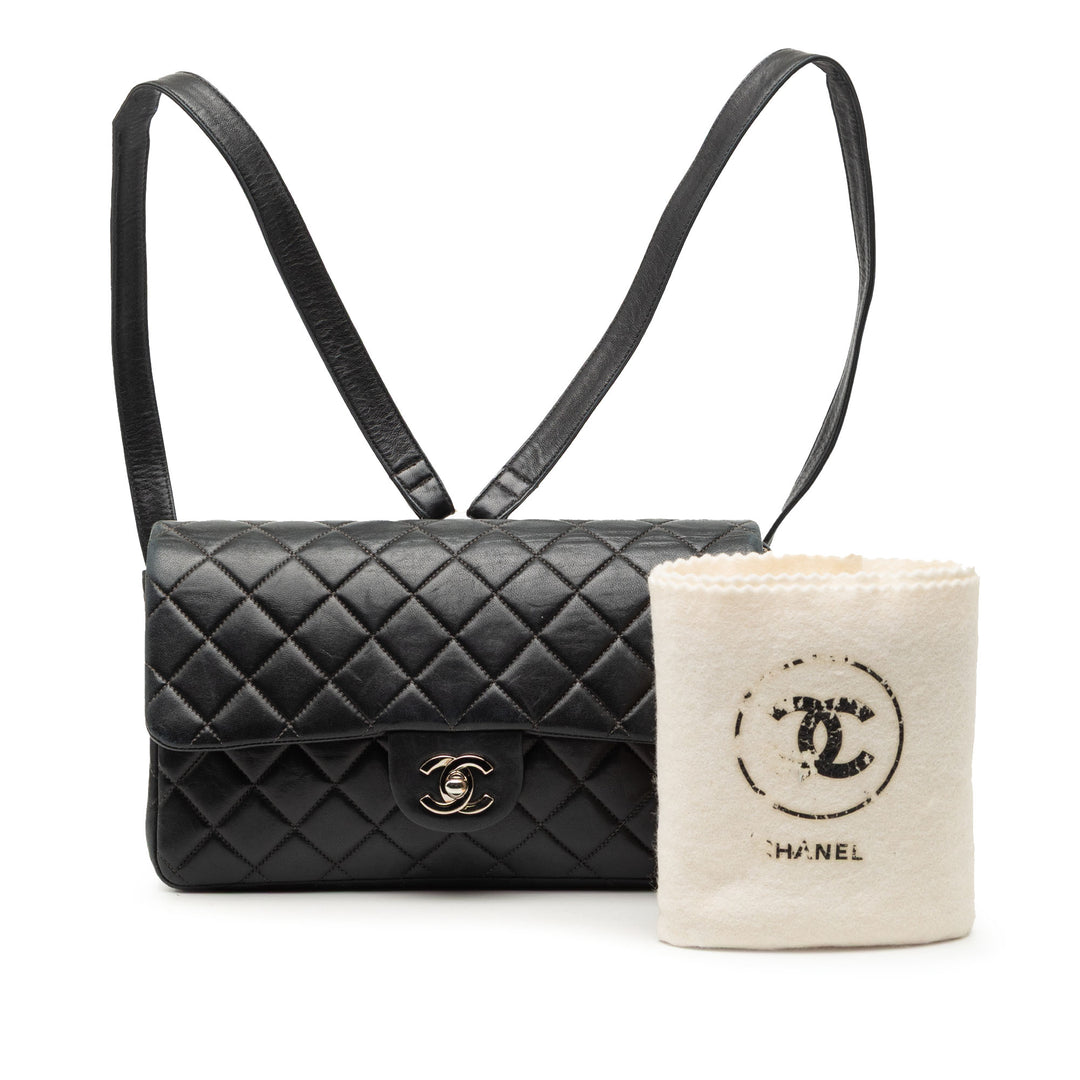 Chanel Matelassé à rabat Sac à dos Moyen Cuir d'agneau