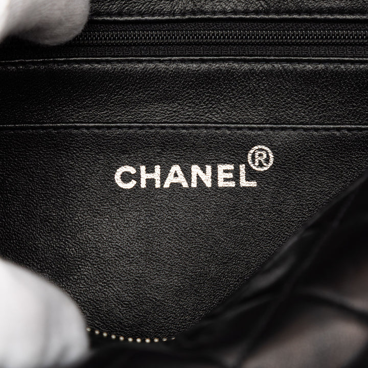 Chanel Matelassé à rabat Sac à dos Moyen Cuir d'agneau