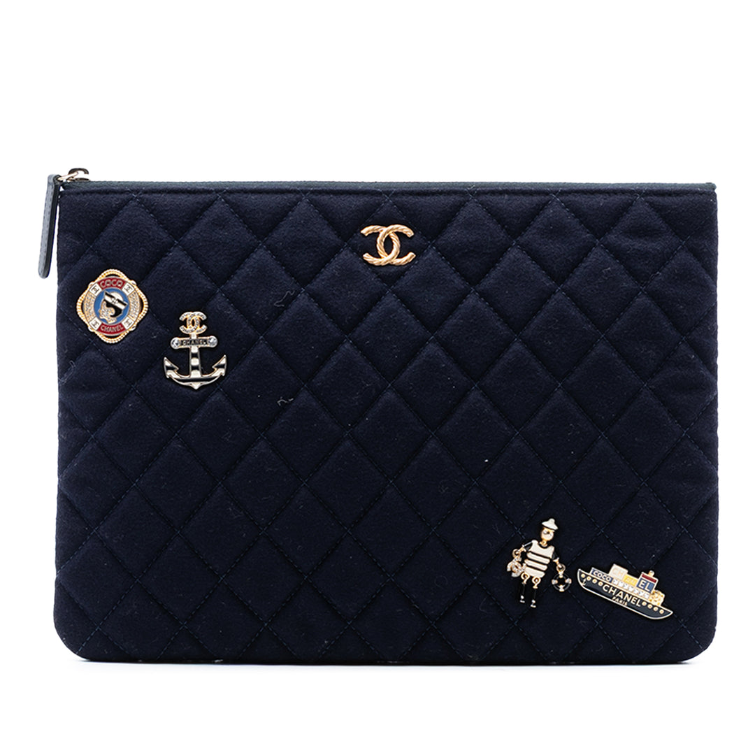 Chanel Paris Hamburg Medium Matelassé Laine Coco Sailor Charms O Étui Pochette – GABY PARIS Authentique