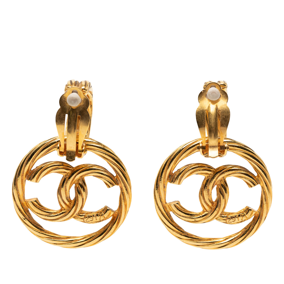 Chanel CC plaqué Swing Clip On Boucles d’oreilles
