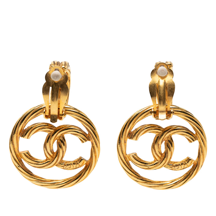 Chanel CC plaqué Swing Clip On Boucles d’oreilles