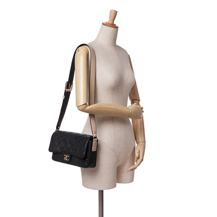 Chanel CC Bicolor Quilted Caviar Simple rabat Noir – GABY PARIS Authentique