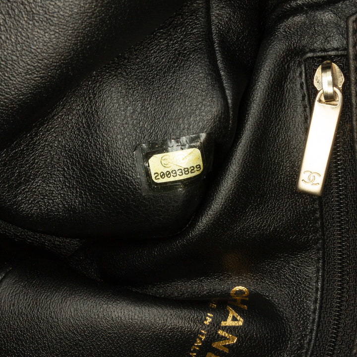 Chanel Small Quilted Iridescent Cuir de veau Crystal Simple rabat Marron